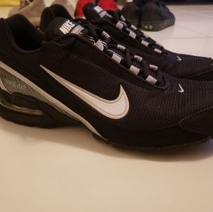 Nike AIR MAX TORCH 3